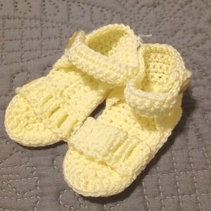 Baby bootie sandals